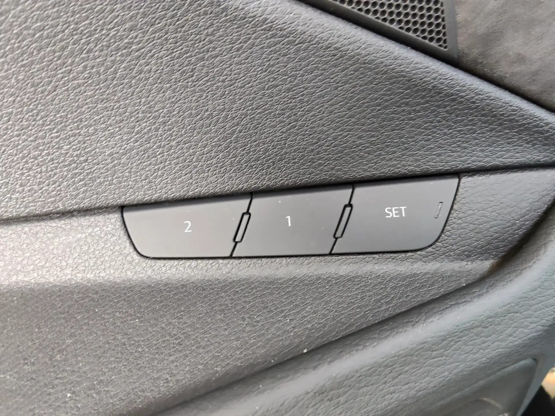 Audi e-tron 55 quattro S line 33