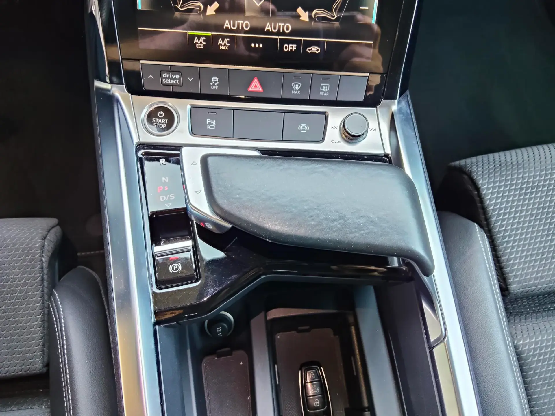 Audi e-tron 55 quattro S line 34