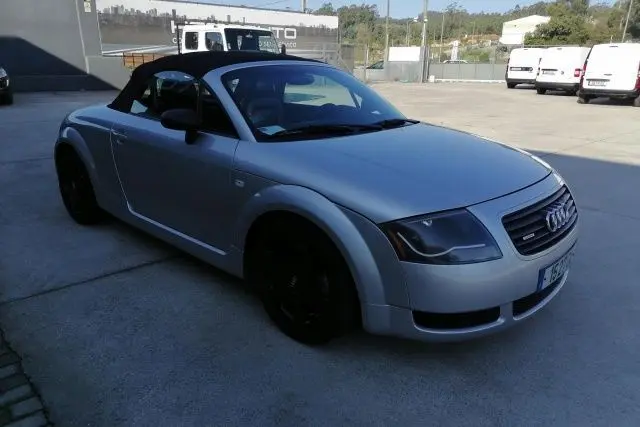 Audi TT Roadster 1.8 T quattro 4