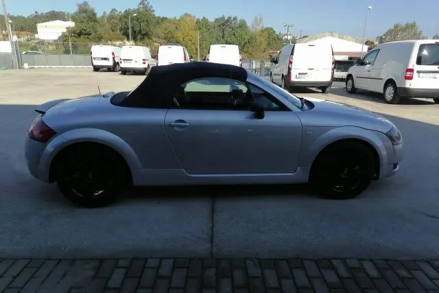 Audi TT Roadster 1.8 T quattro 7