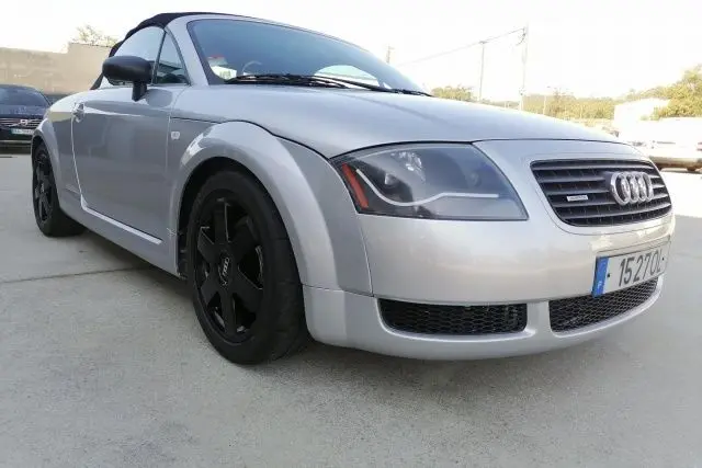 Audi TT Roadster 1.8 T quattro 11
