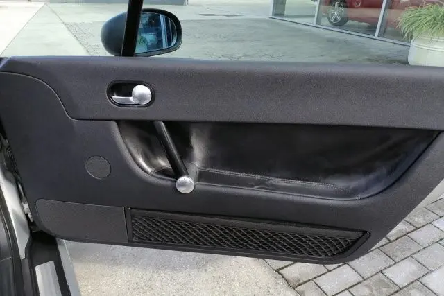 Audi TT Roadster 1.8 T quattro 18