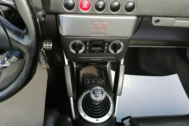 Audi TT Roadster 1.8 T quattro 20