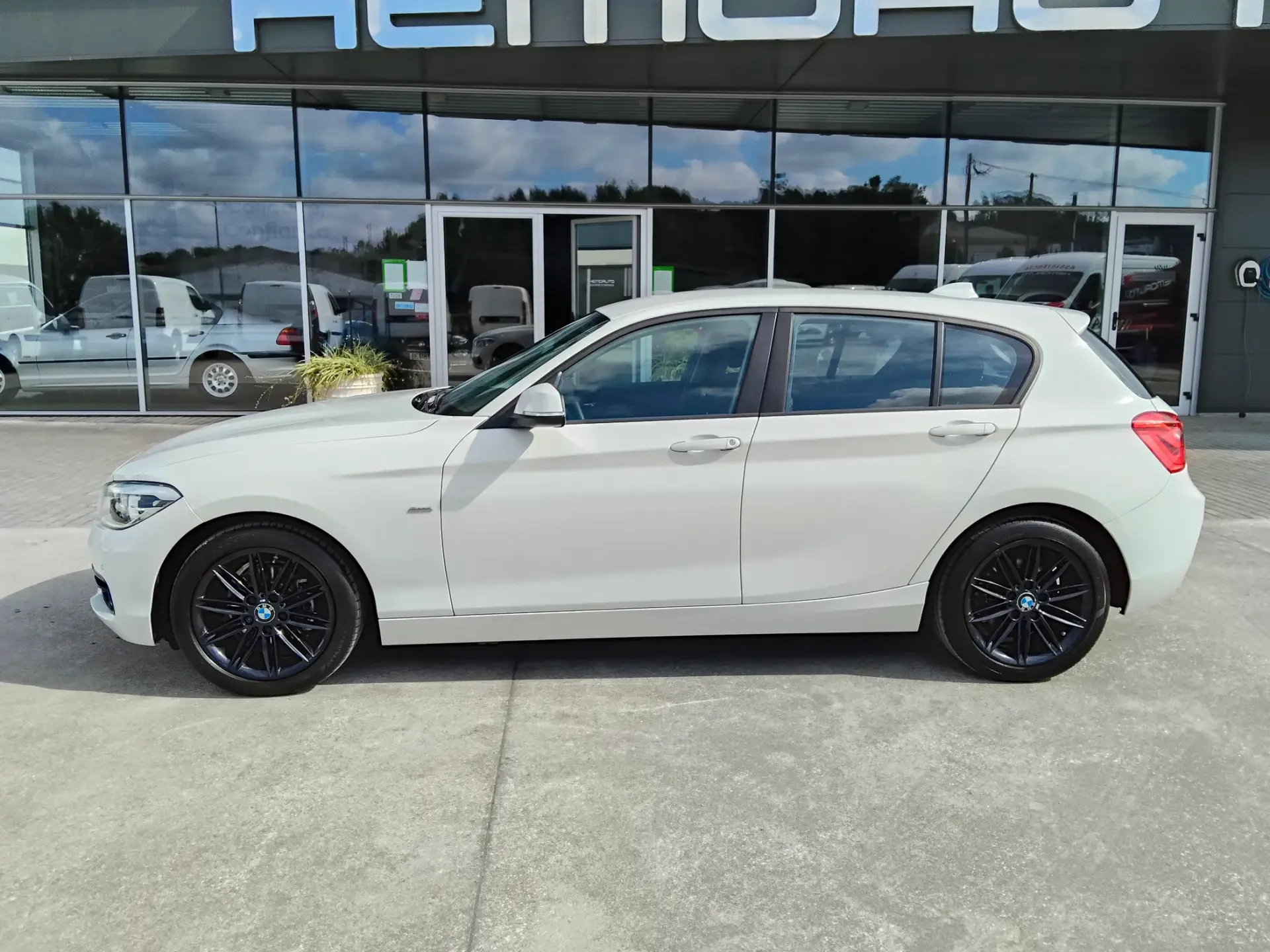 BMW 116 d Line Sport Auto 11