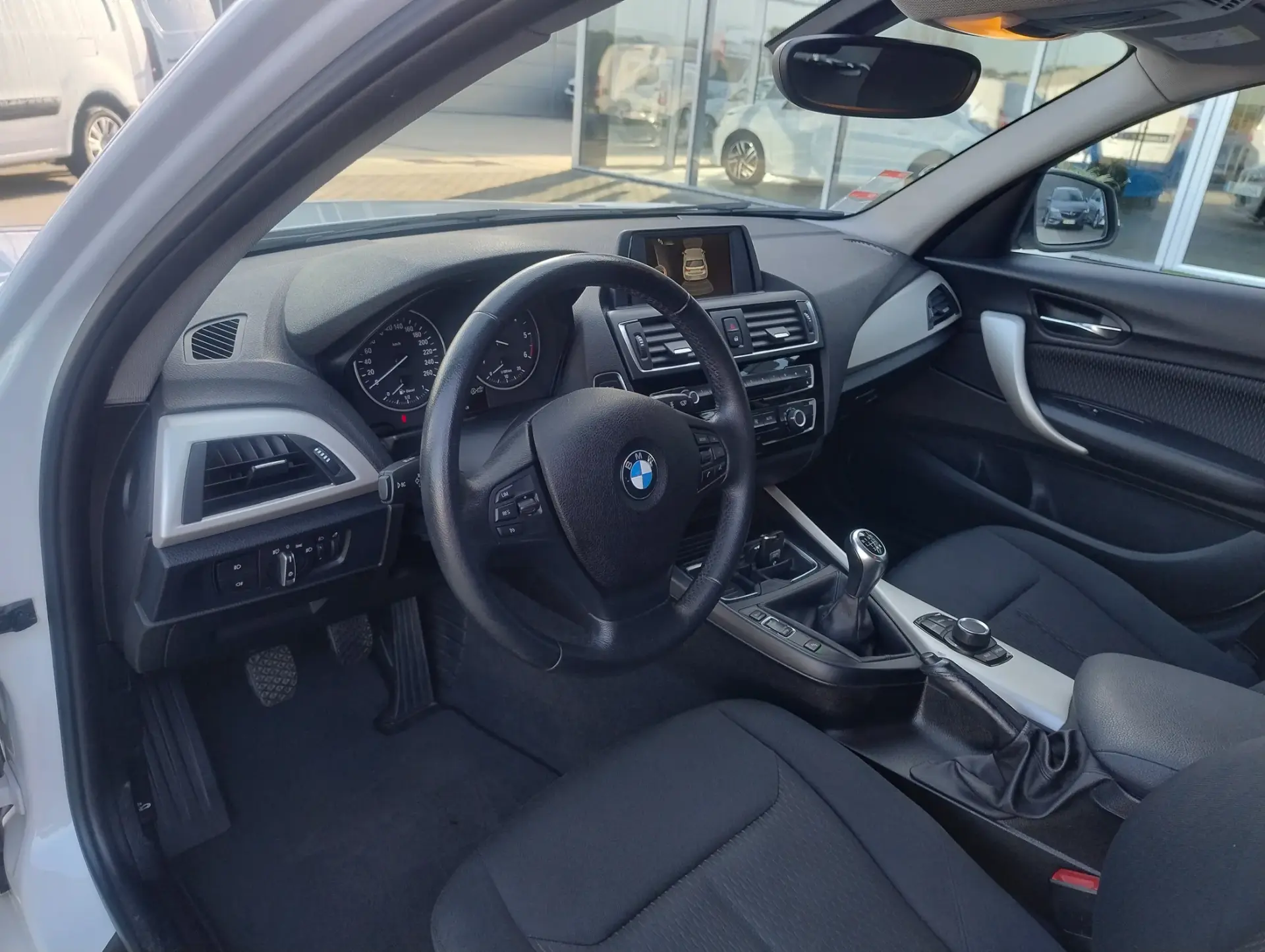 BMW 116 d Advantage 12