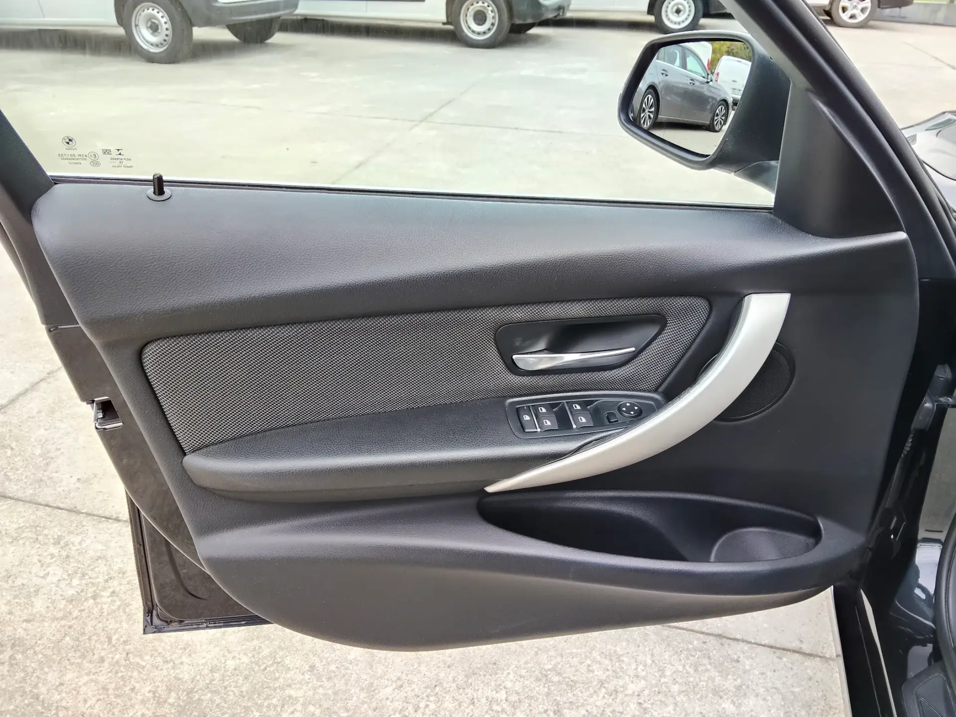 BMW 316 d Line Sport 12