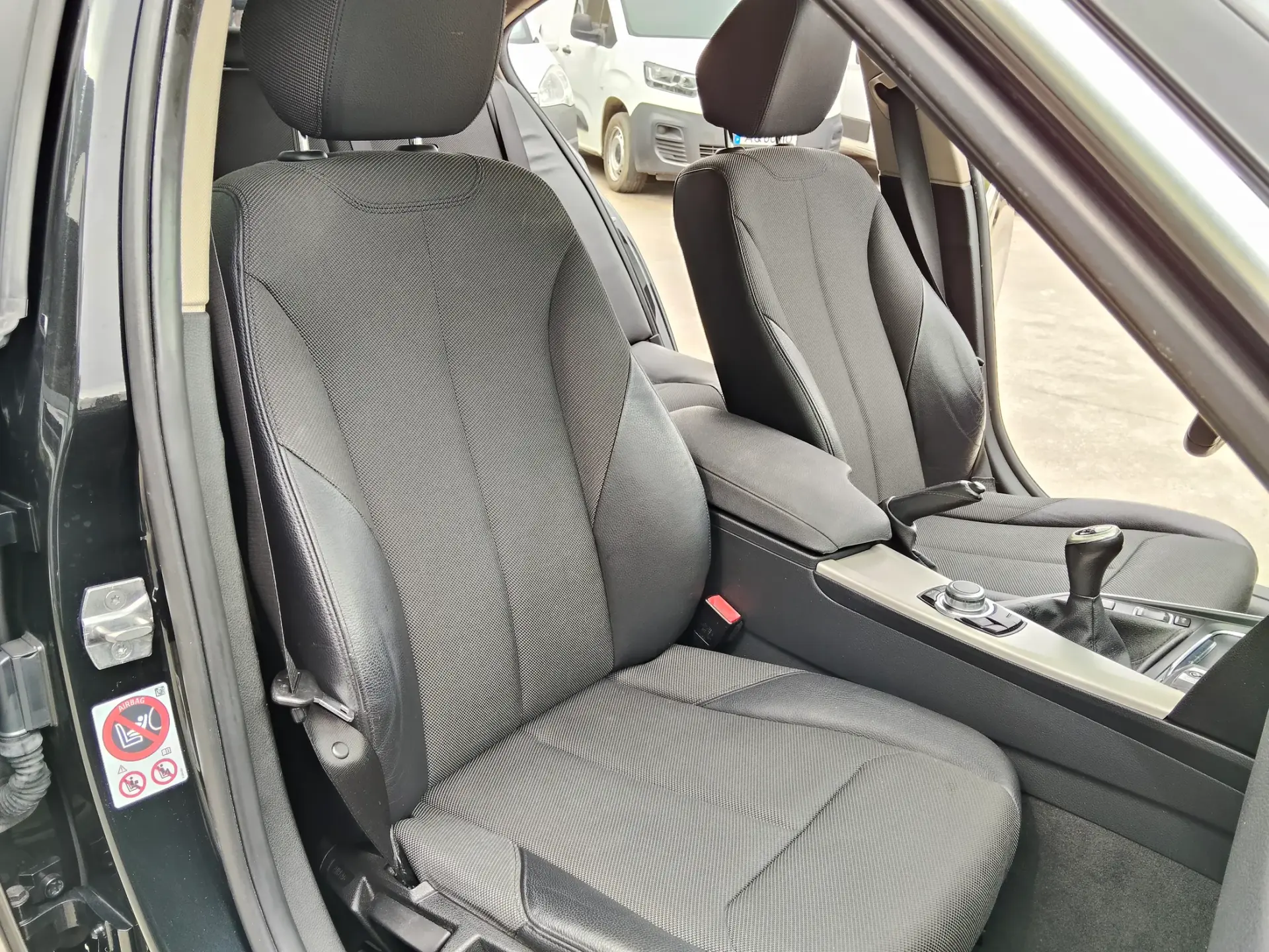 BMW 316 d Line Sport 21