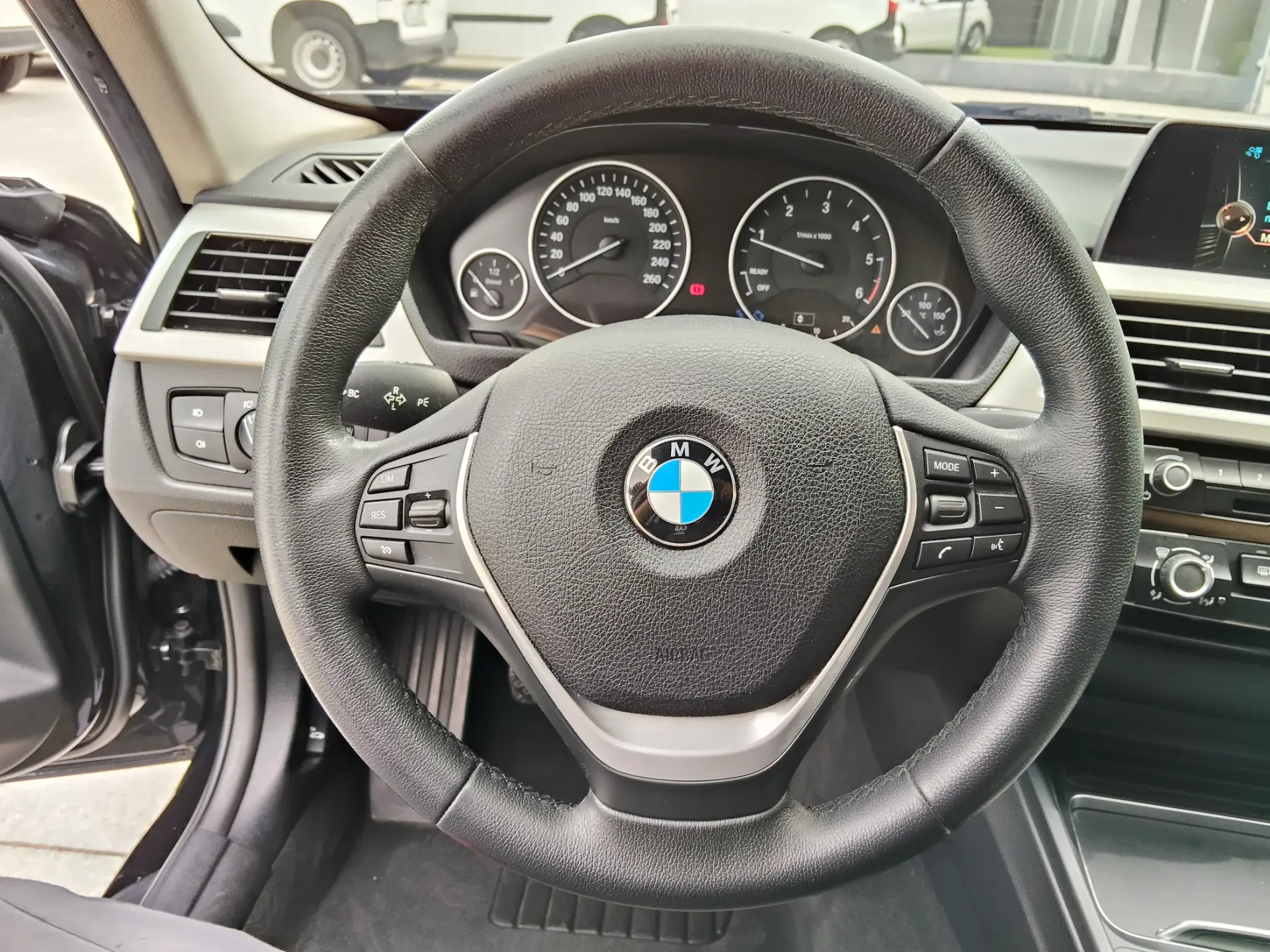 BMW 316 d Line Sport 29
