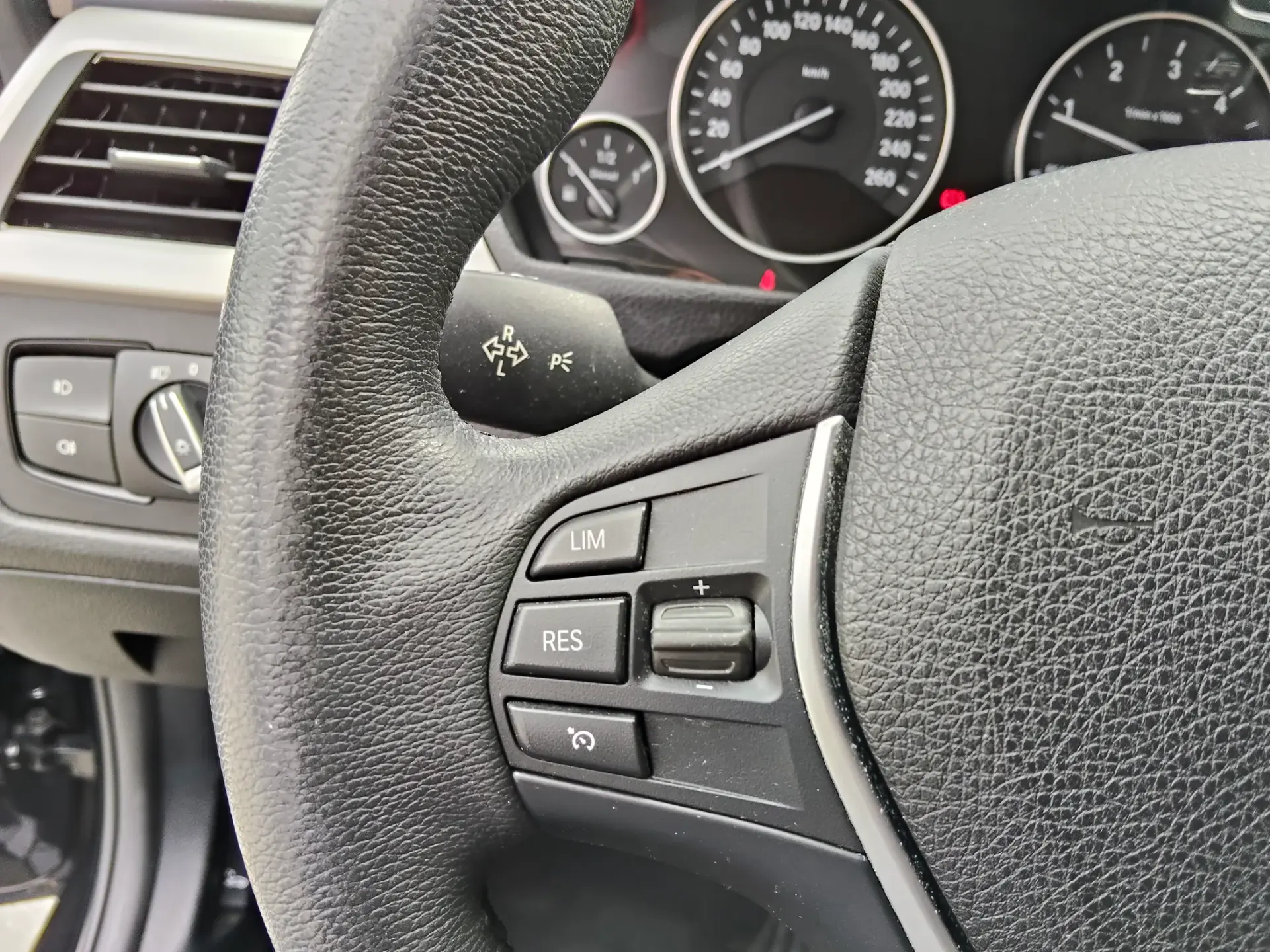 BMW 316 d Line Sport 31