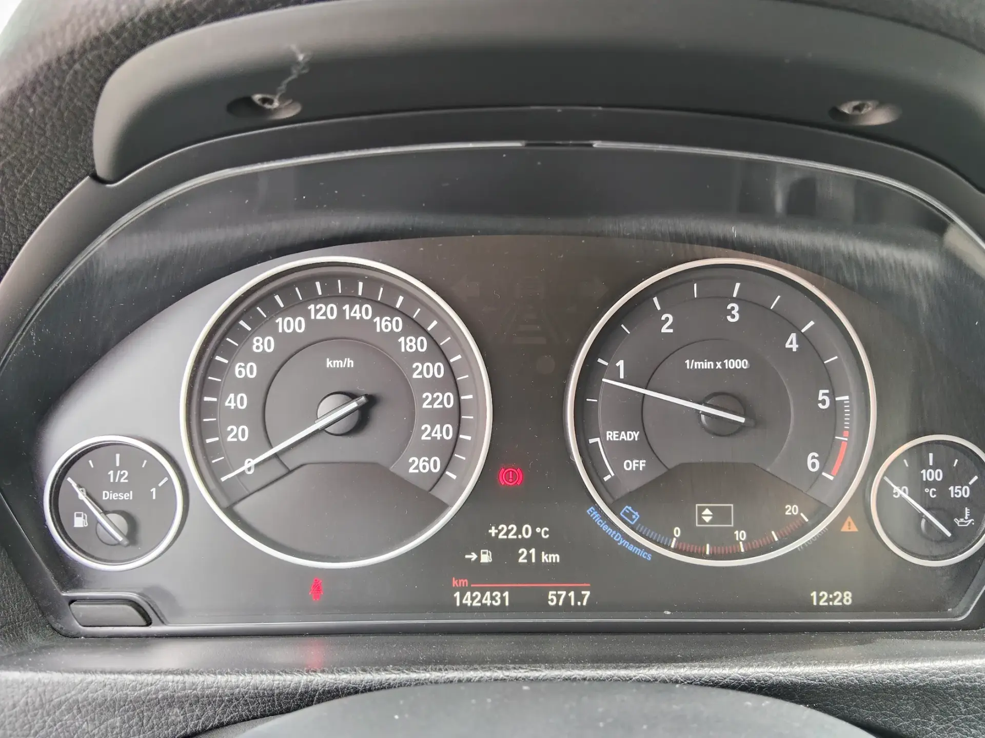 BMW 316 d Line Sport 33