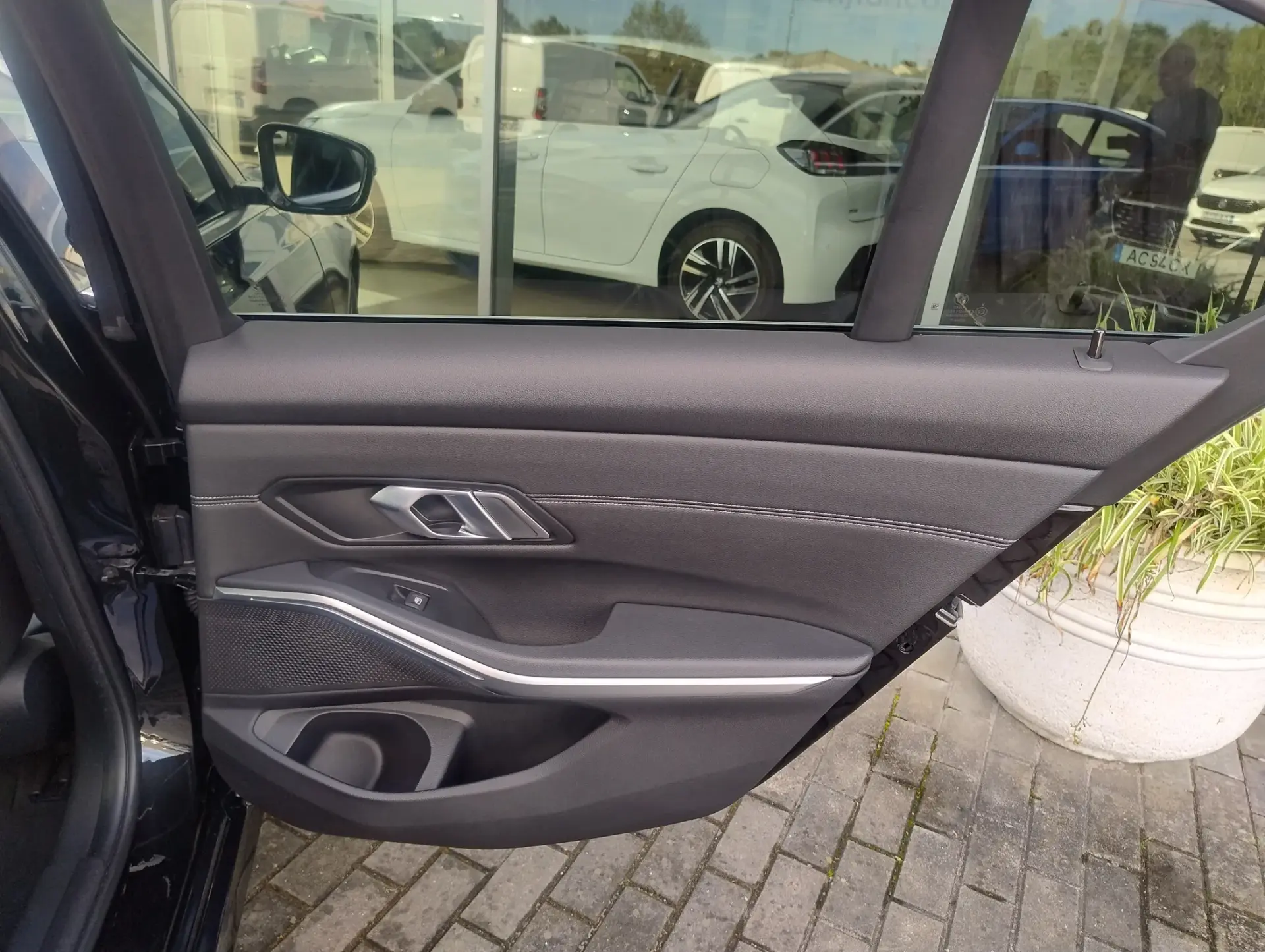 BMW 320 d Line Sport Auto 22