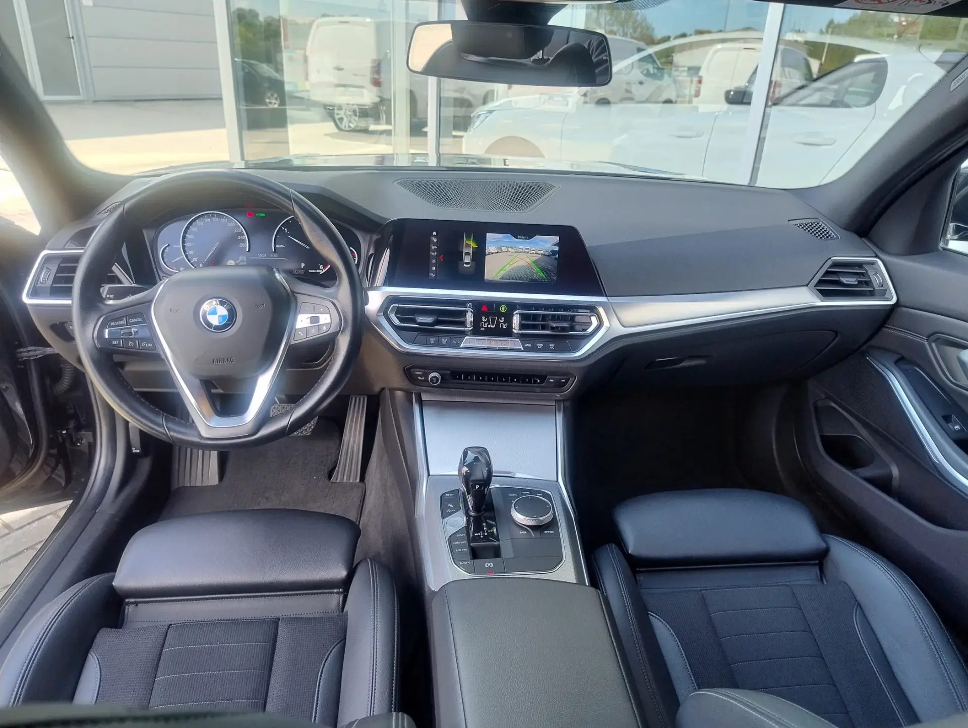 BMW 320 d Line Sport Auto 28