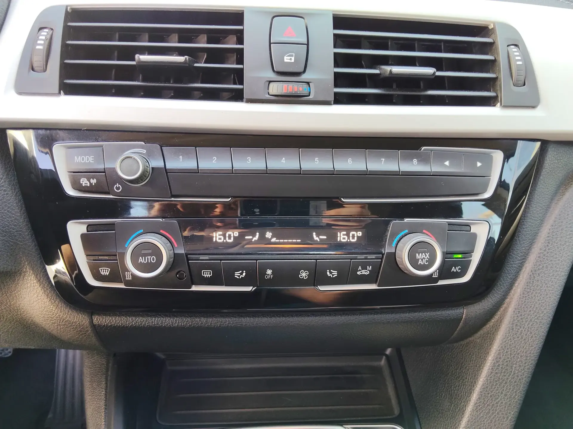 BMW 418 Gran Coupé d Advantage Auto 26