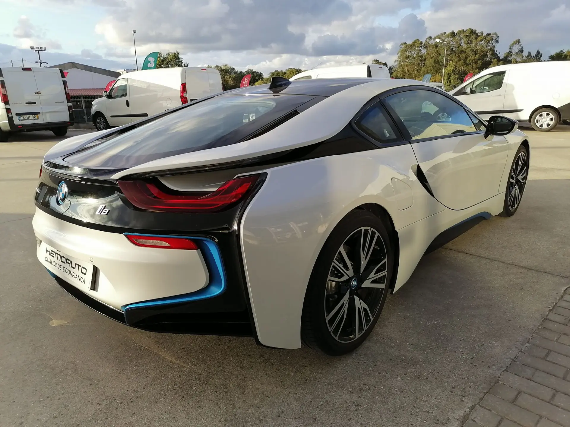 BMW i8 Standard 5