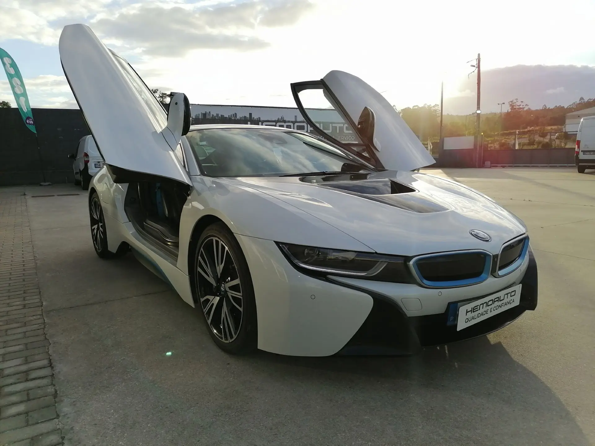 BMW i8 Standard 14