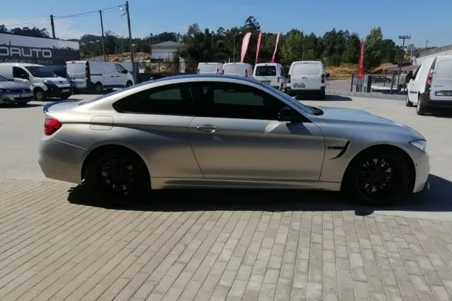 BMW M4 4