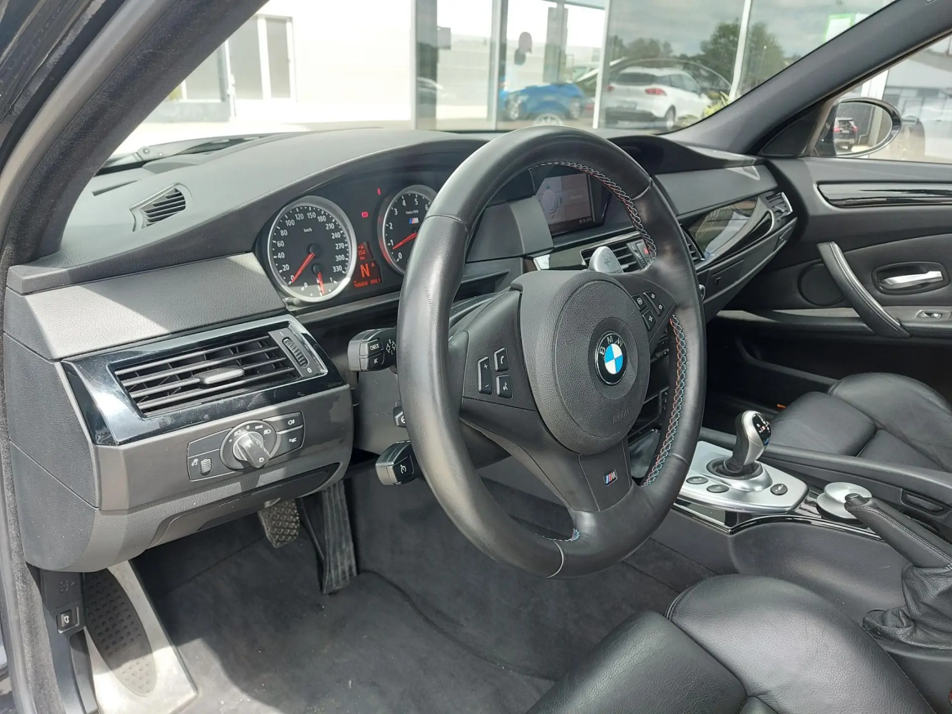 BMW M550d M5 37