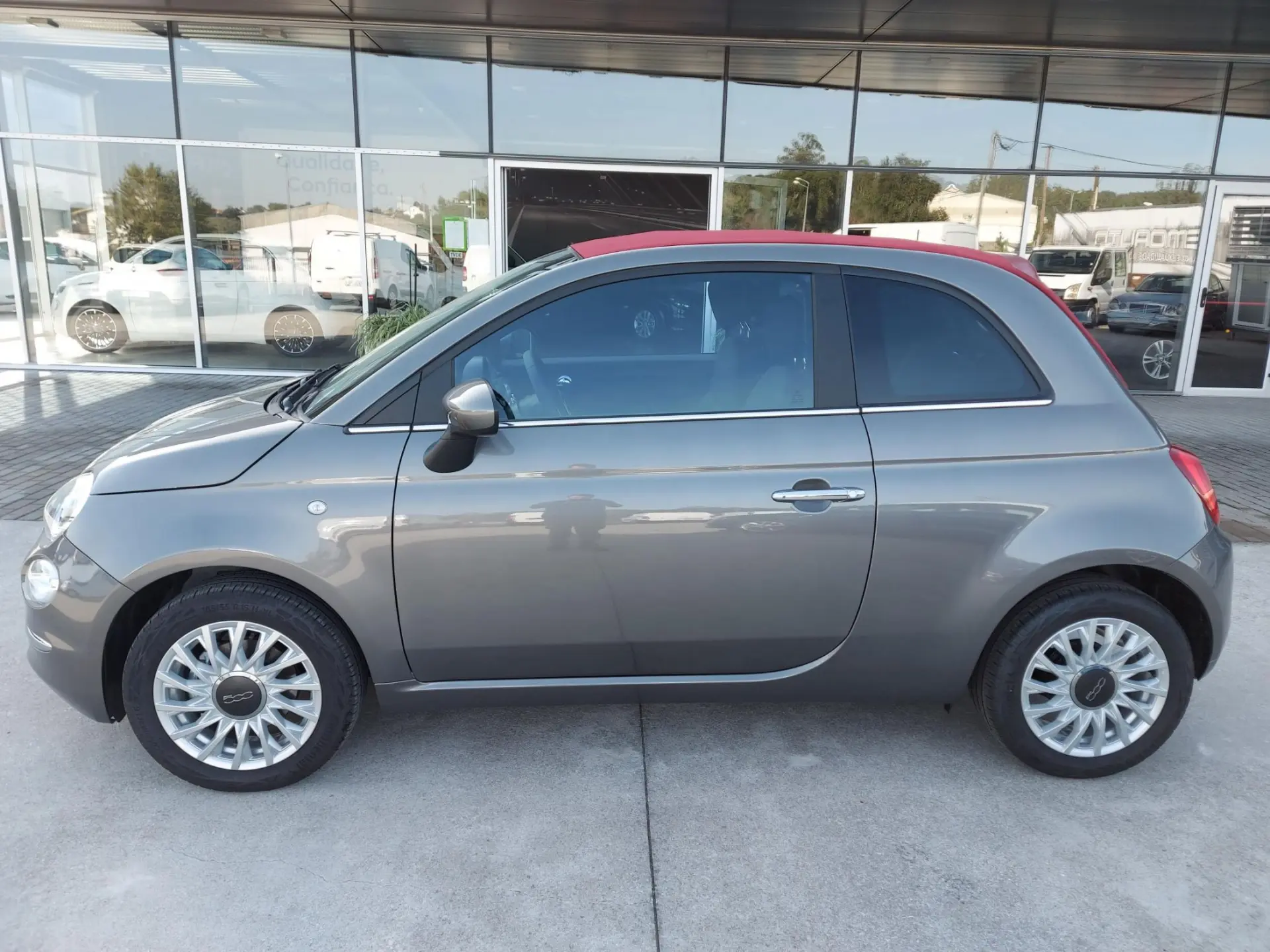 Fiat 500C 1.0 Hybrid 10