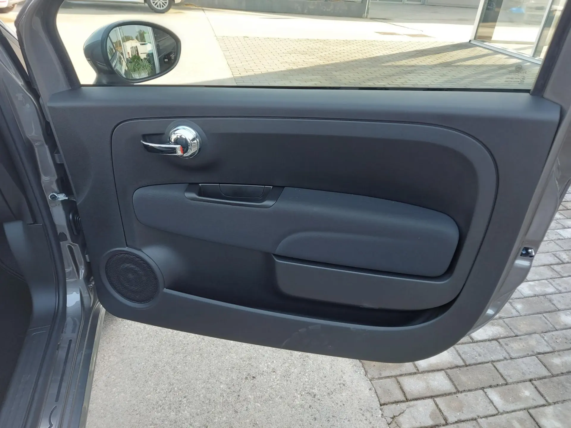 Fiat 500C 1.0 Hybrid 24