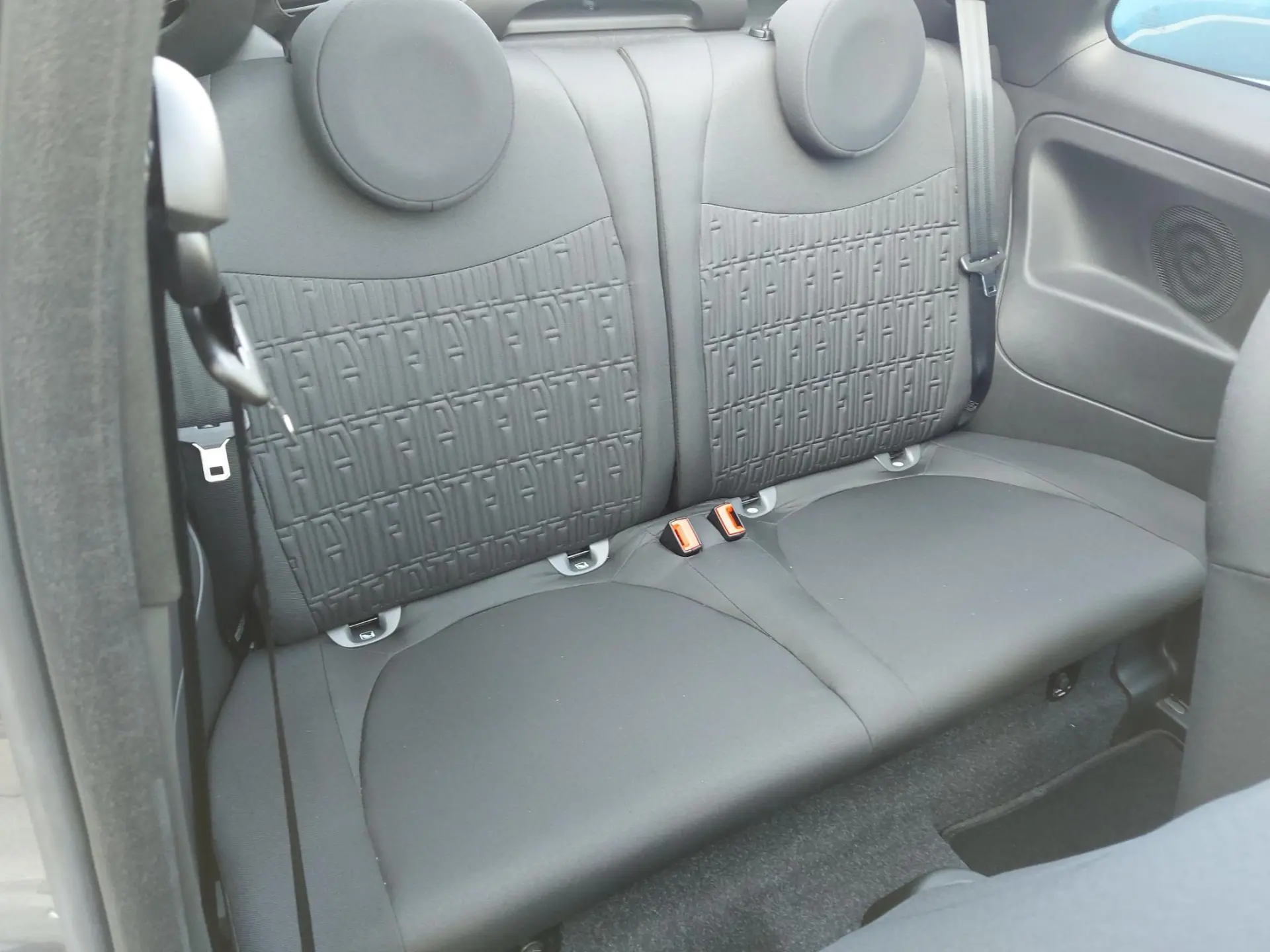 Fiat 500C 1.0 Hybrid 25