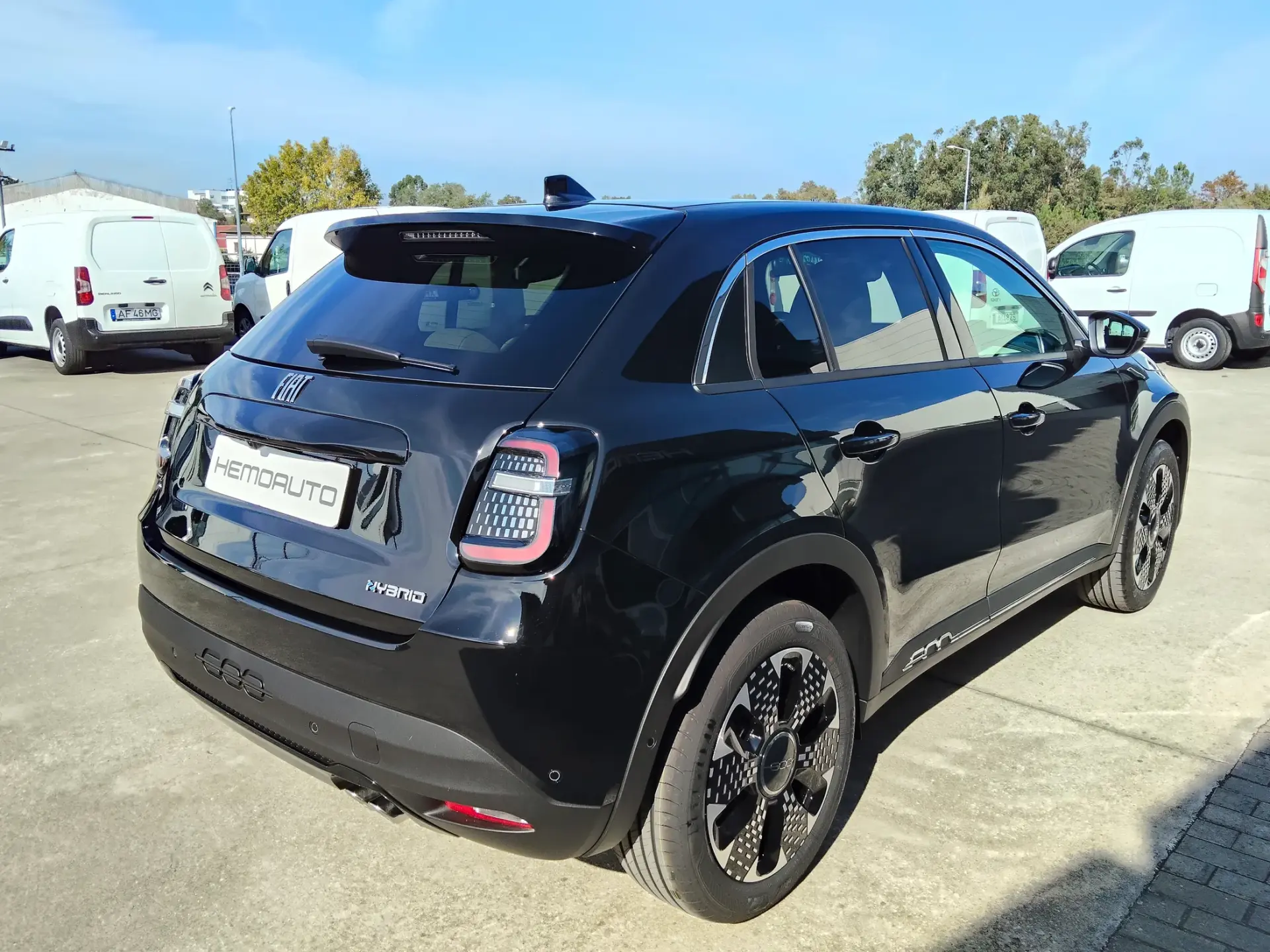 Fiat 600 1.2 Hybrid La Prima 7