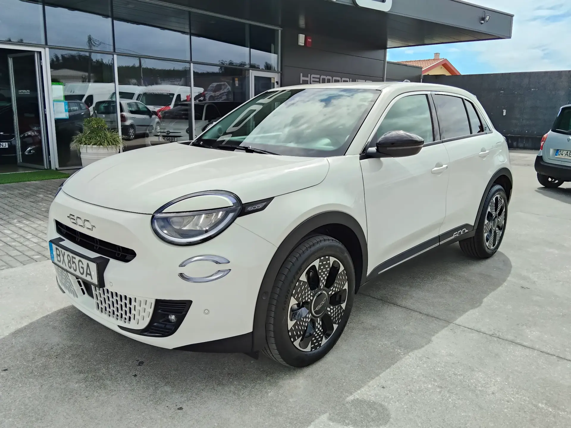 Fiat 600 1.2 Hybrid La Prima 2