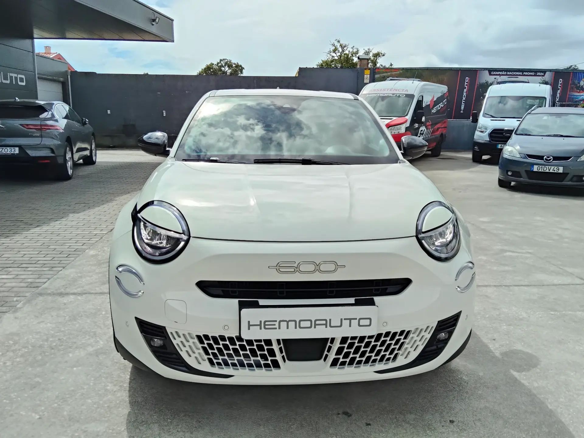 Fiat 600 1.2 Hybrid La Prima 7