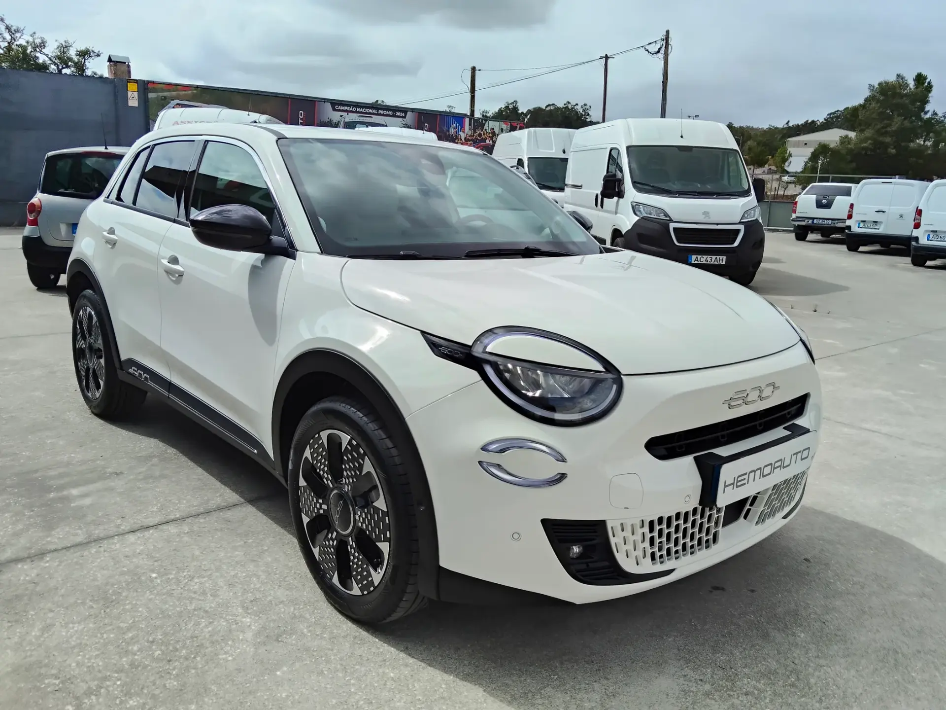 Fiat 600 1.2 Hybrid La Prima 8