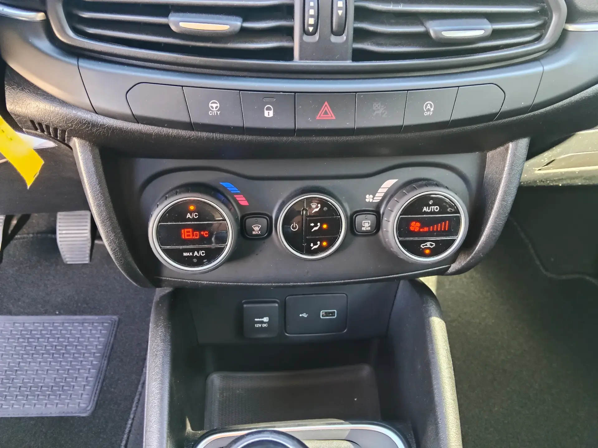 Fiat Tipo Station Wagon 1.3 M-Jet Lounge 21