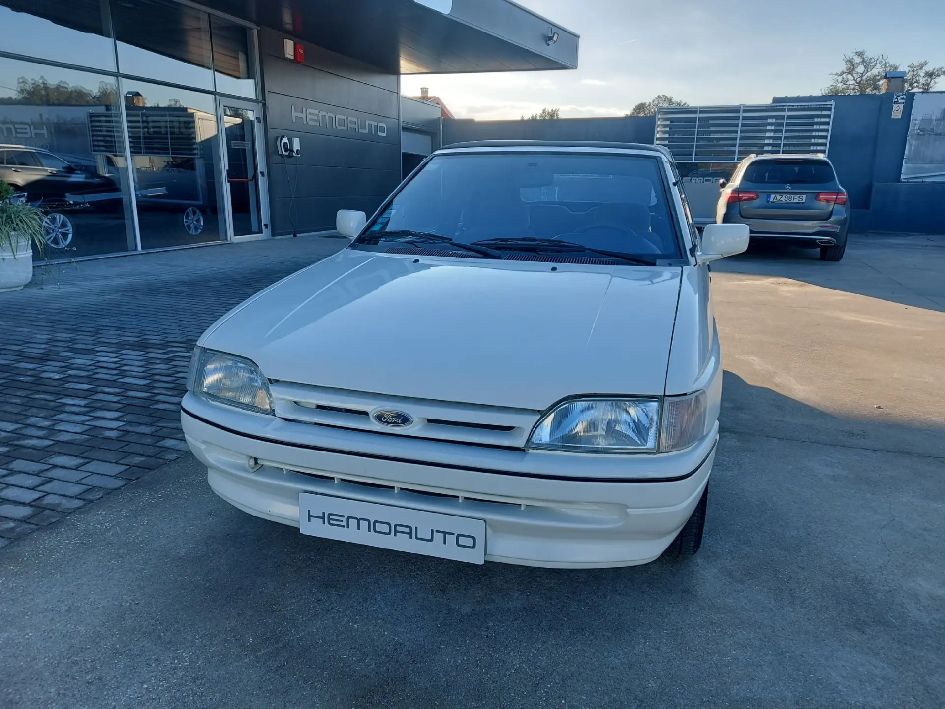 Ford Escort Cabrio 1.4 Luxury 4