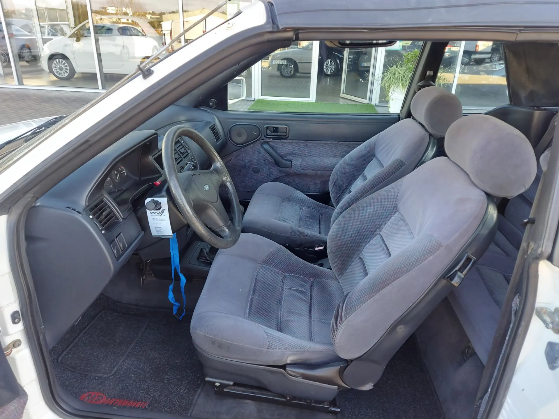 Ford Escort Cabrio 1.4 Luxury 9