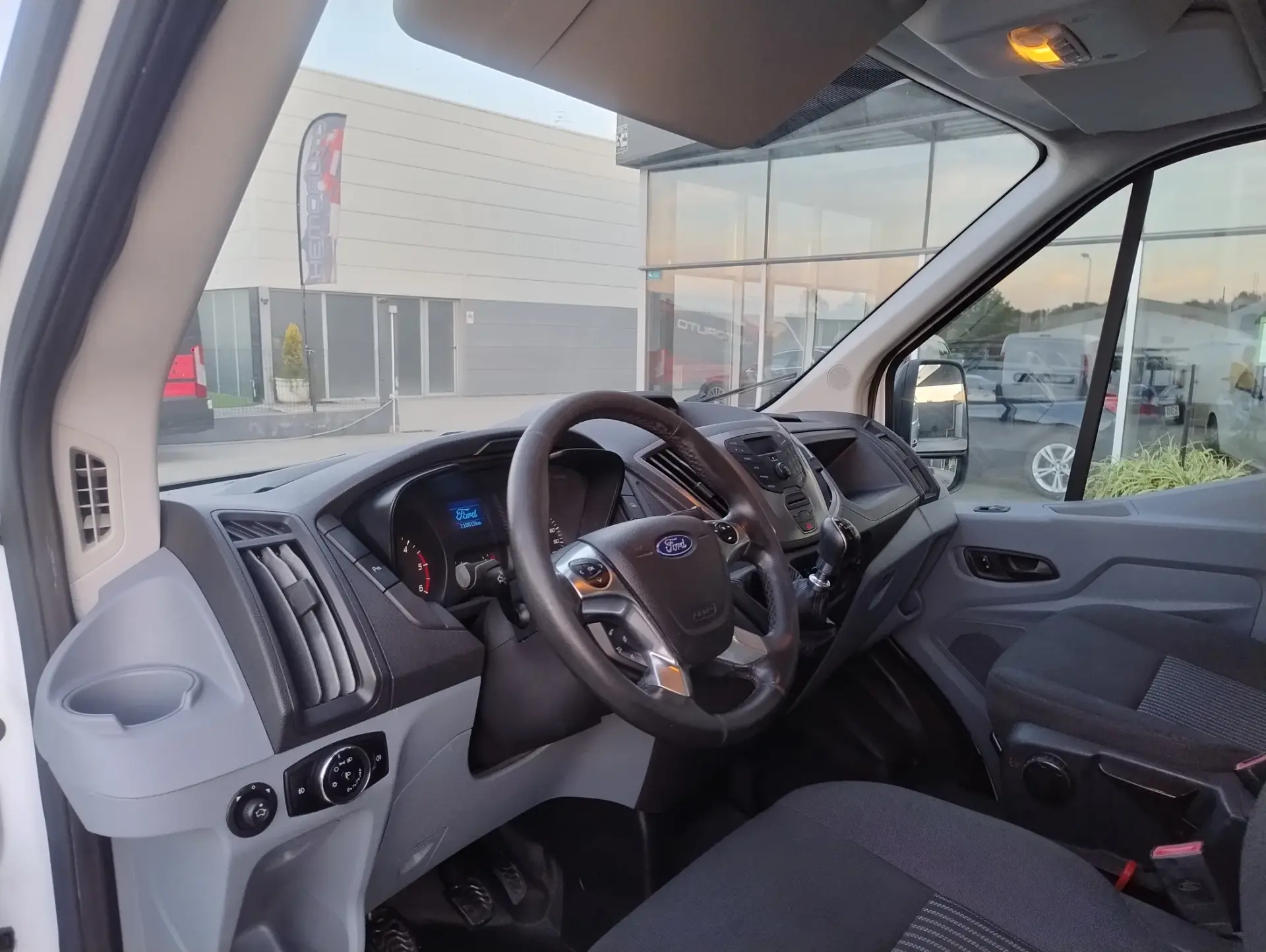 Ford Transit 350 L3 2.0 TDCi H1 CD Trend 12