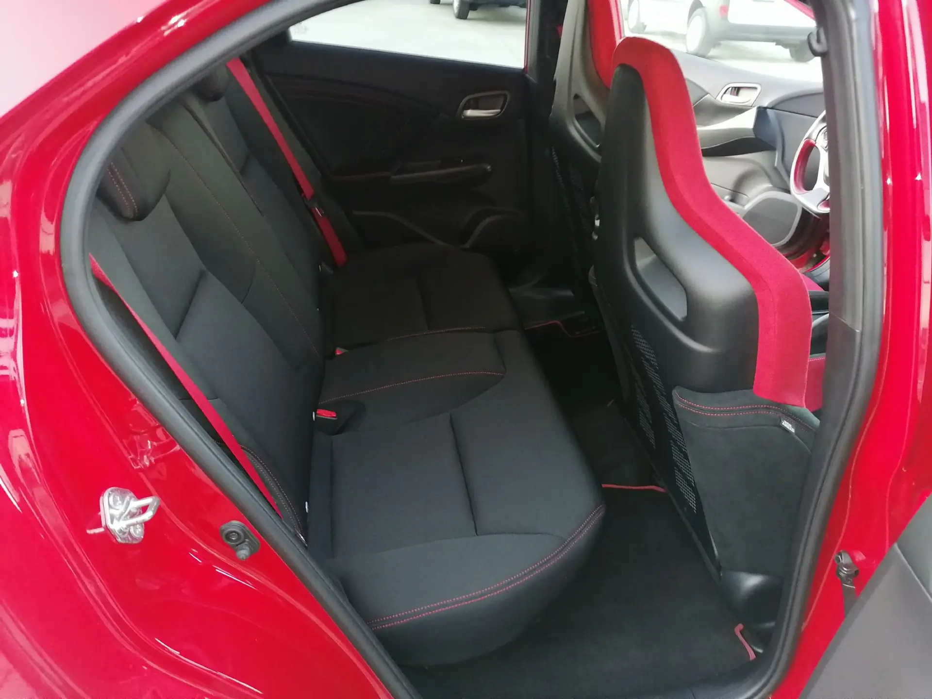 Honda Civic 2.0 i-VTEC Type-R 23