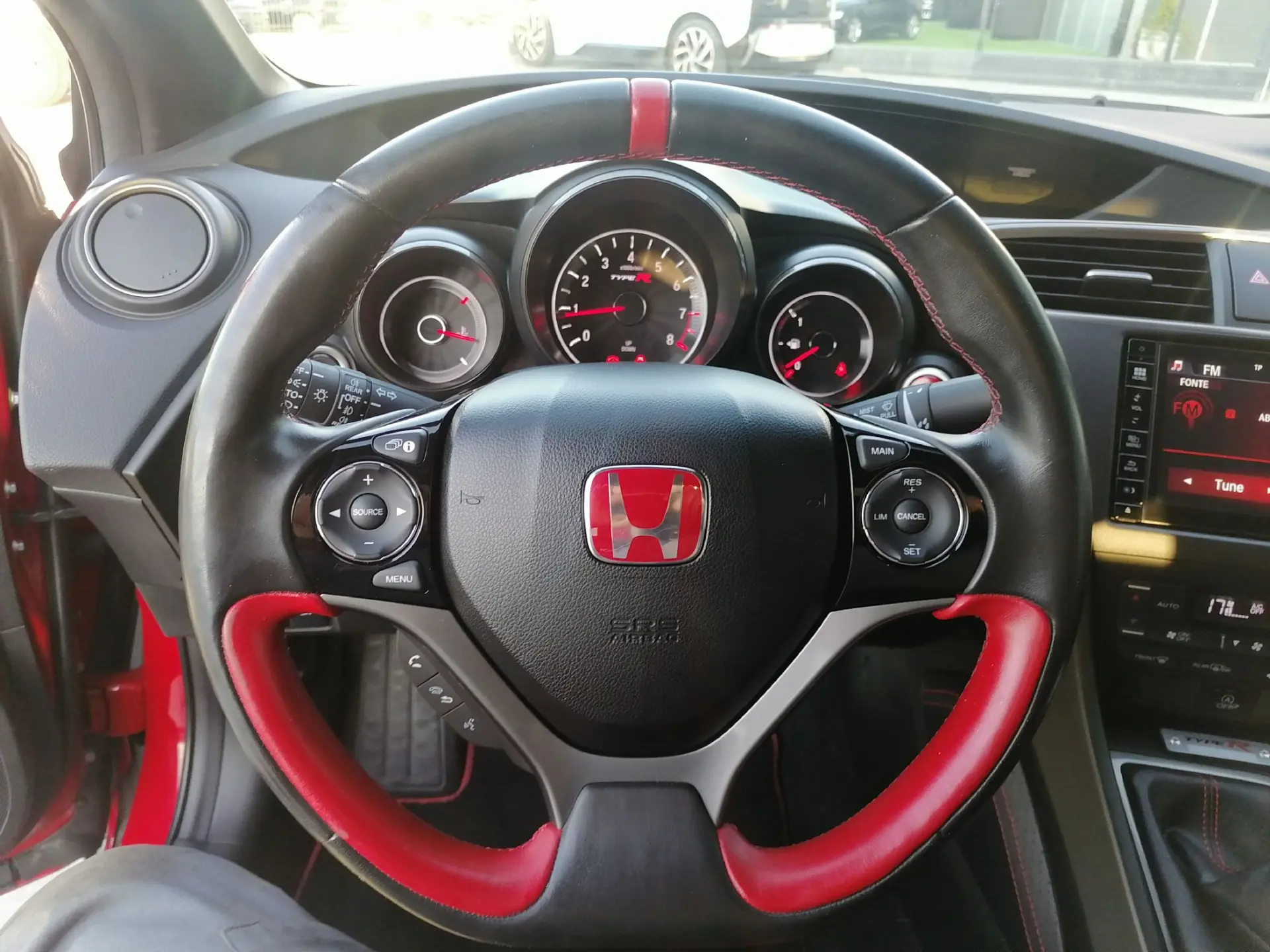 Honda Civic 2.0 i-VTEC Type-R 41