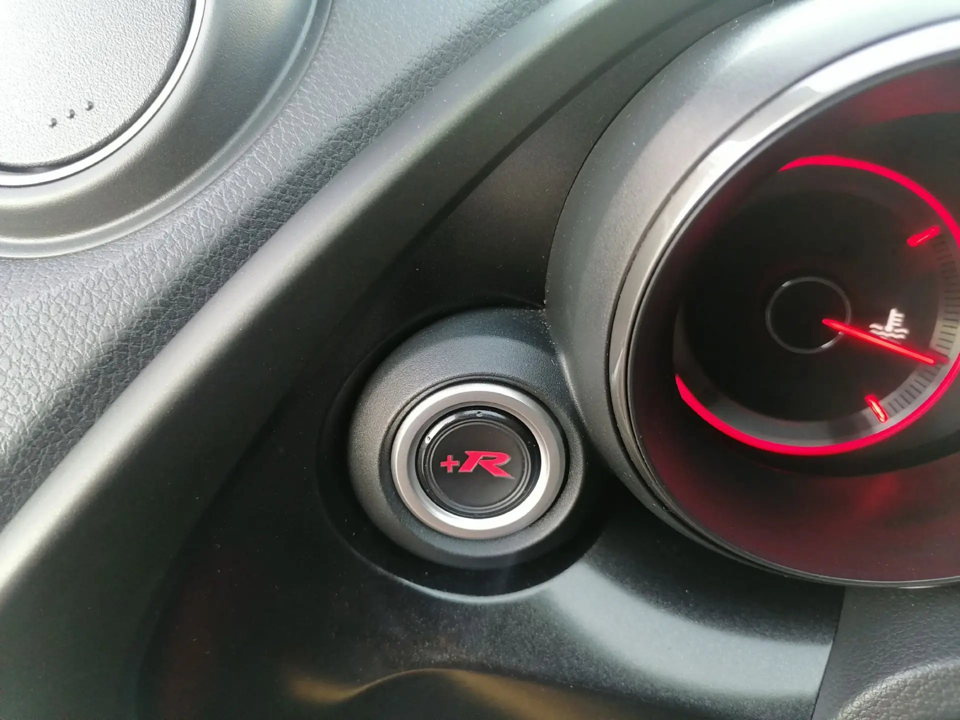 Honda Civic 2.0 i-VTEC Type-R 48