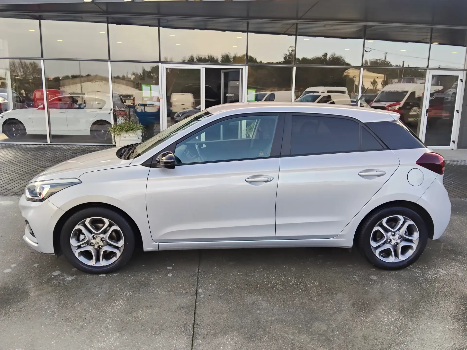 Hyundai i20 1.0 T-GDi Style 10