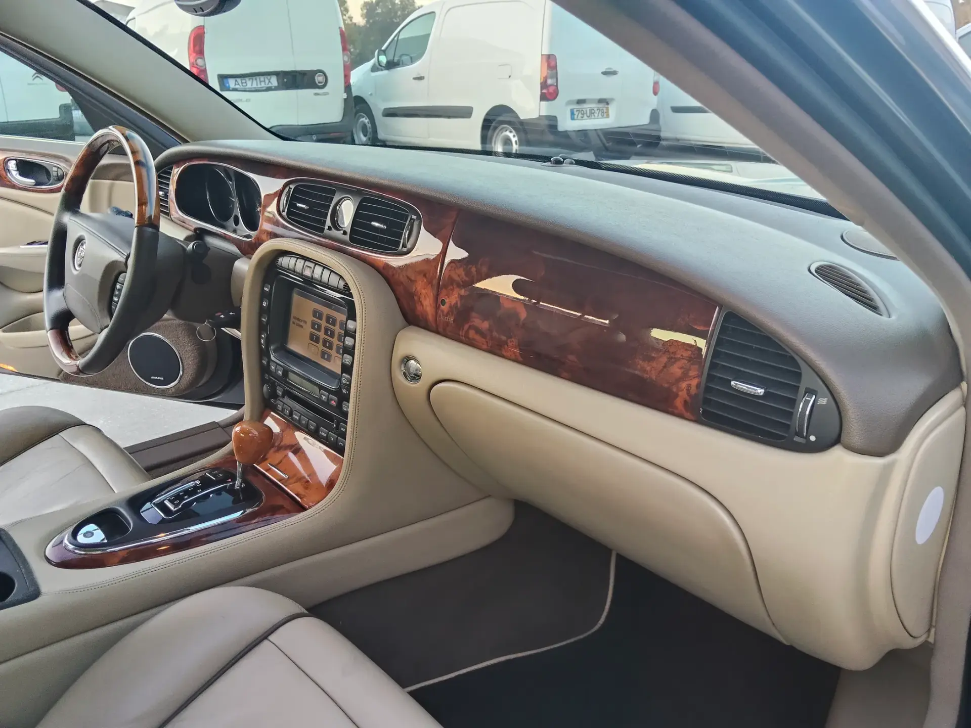 Jaguar XJ XJ6 2.7 D V6 Sovereign 31