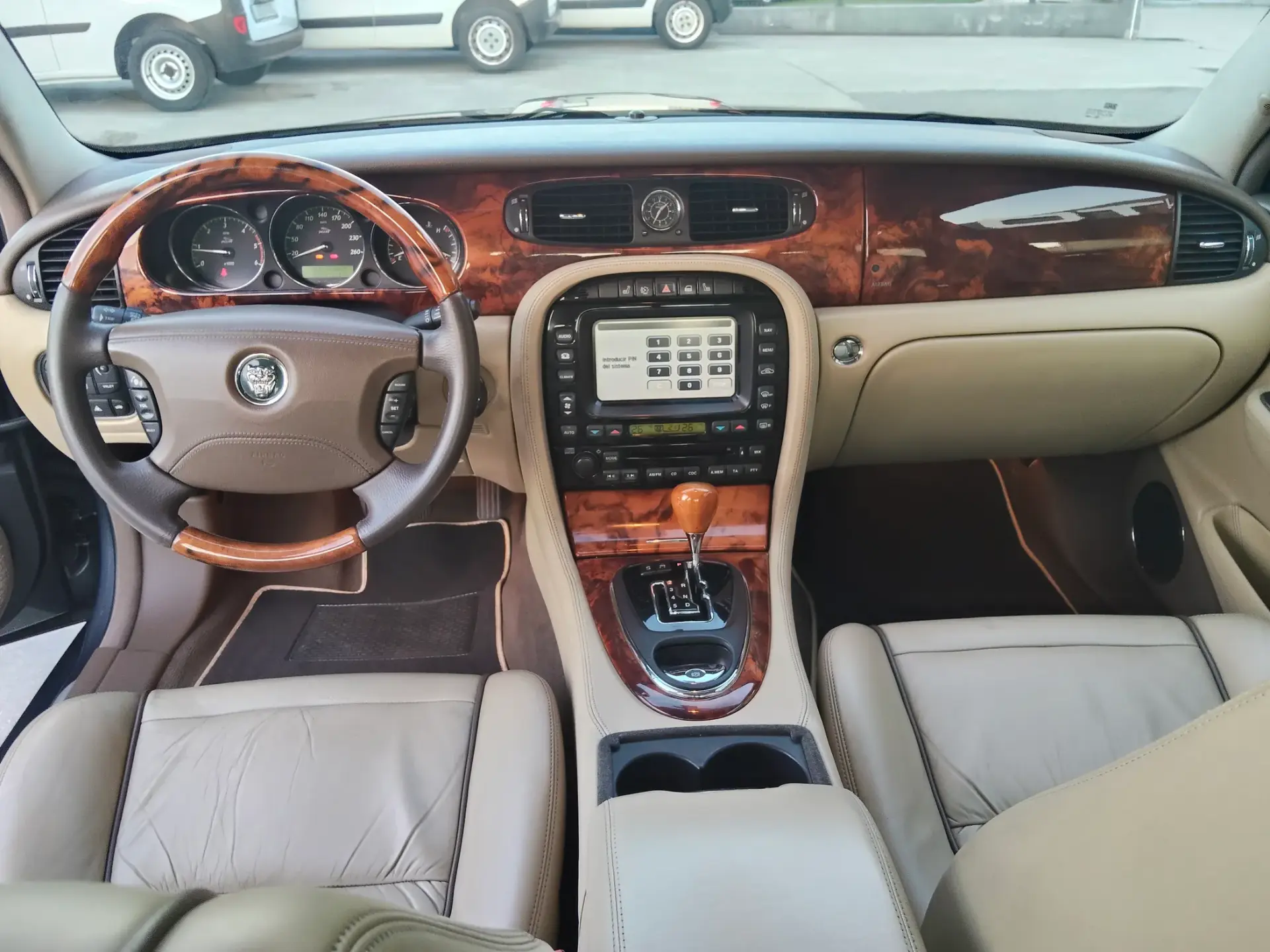 Jaguar XJ XJ6 2.7 D V6 Sovereign 35