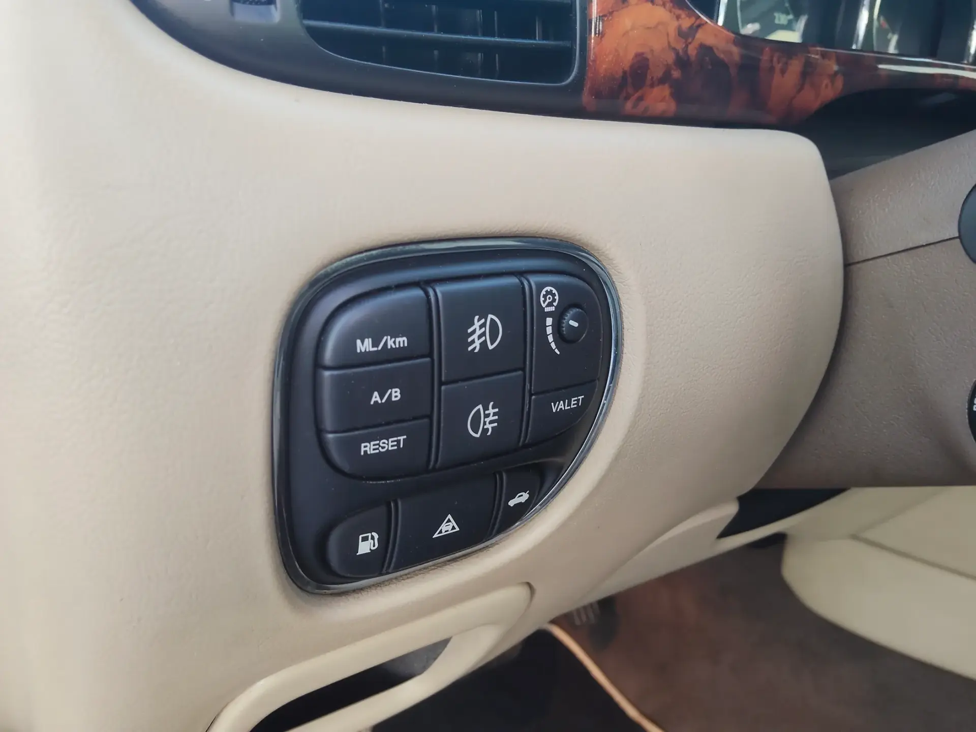 Jaguar XJ XJ6 2.7 D V6 Sovereign 36