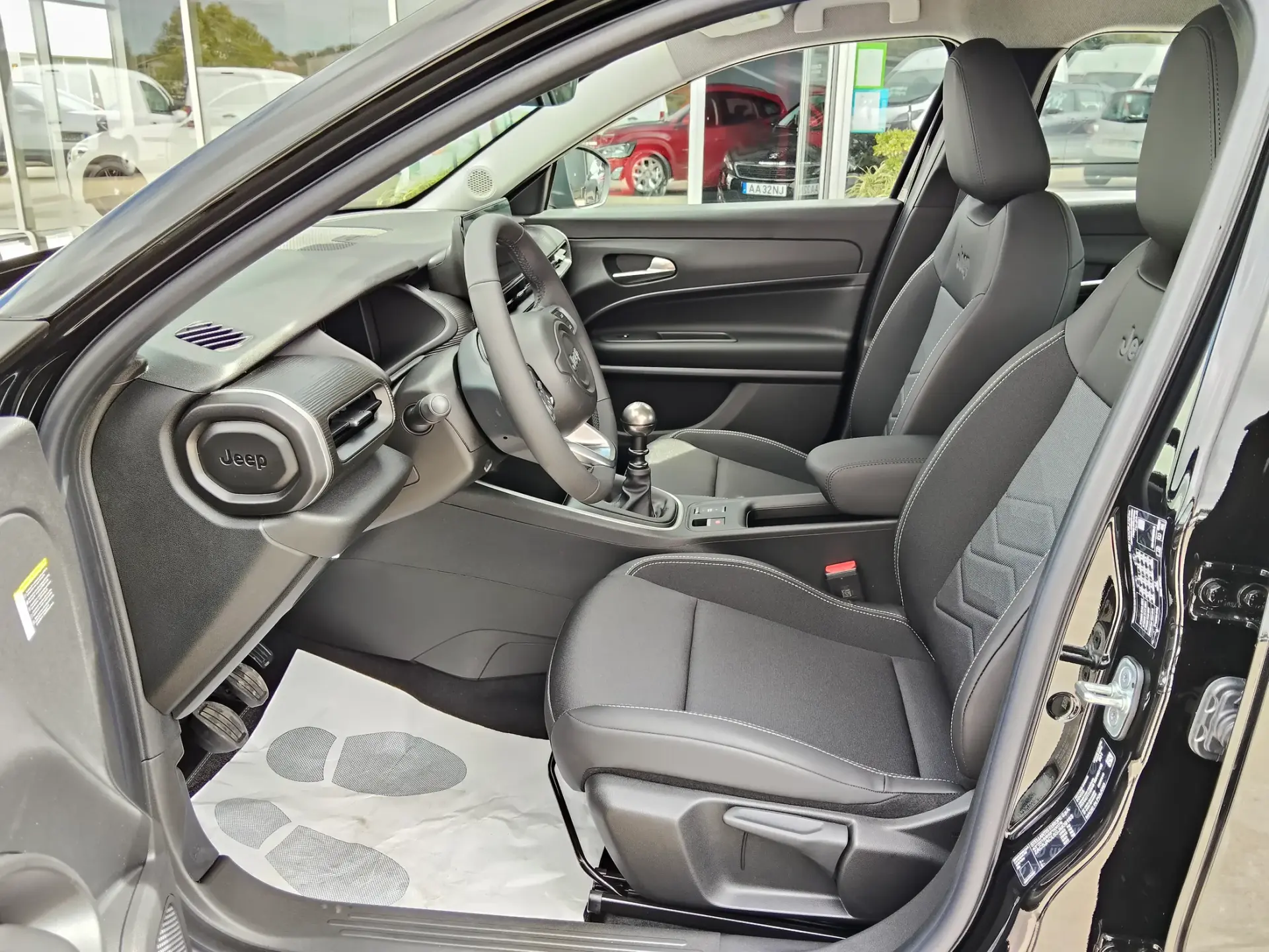 Jeep Avenger 1.2 GSE T3 Altitude 12