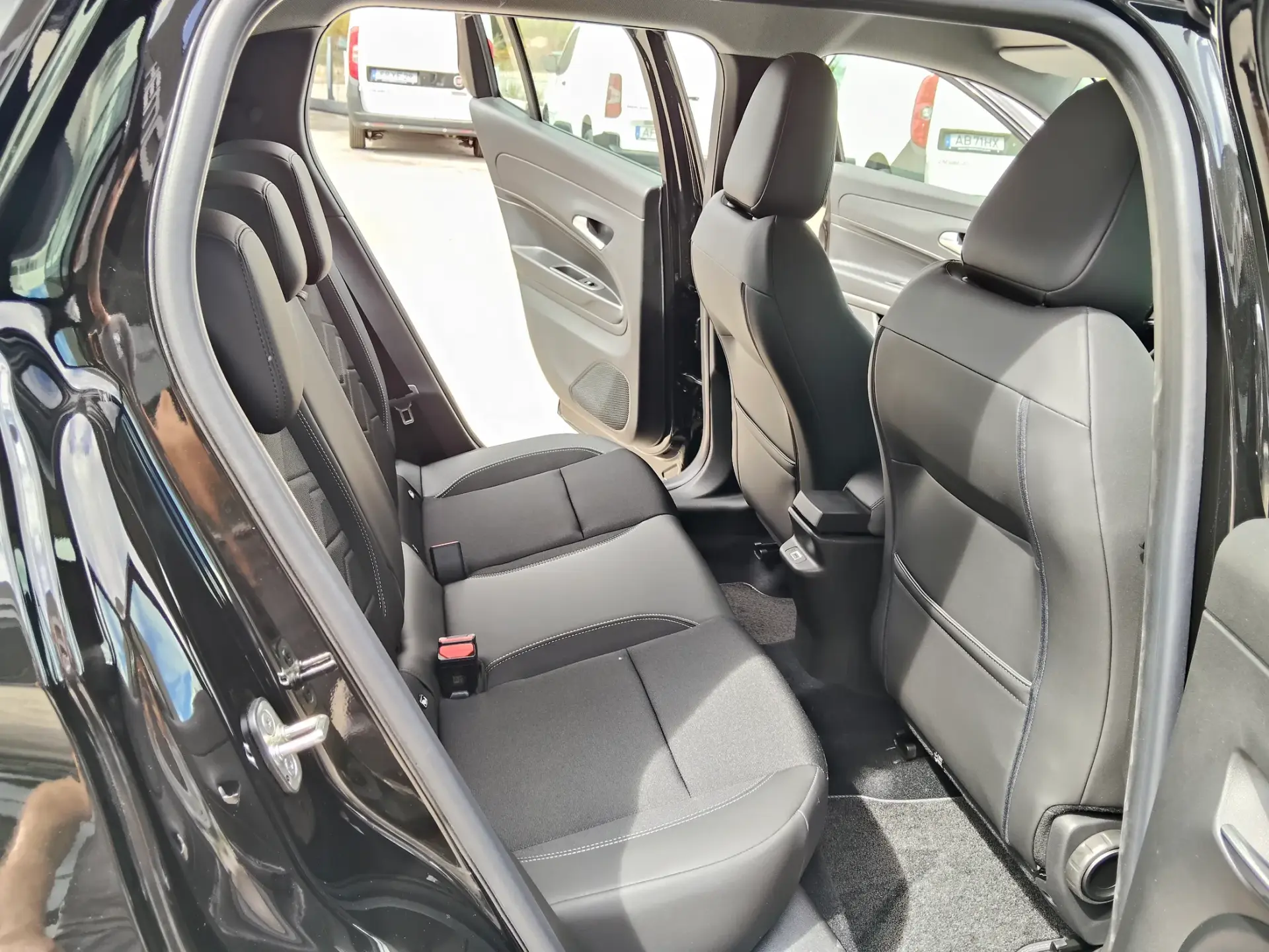 Jeep Avenger 1.2 GSE T3 Altitude 17