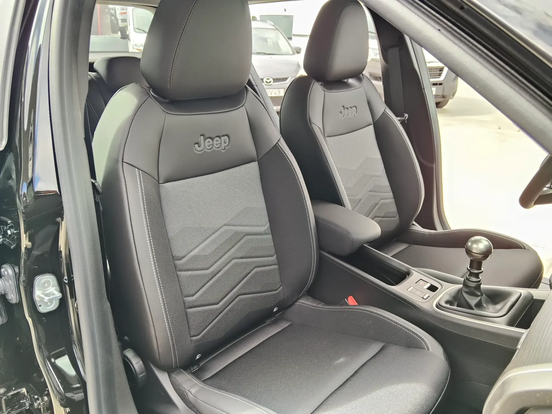 Jeep Avenger 1.2 GSE T3 Altitude 21