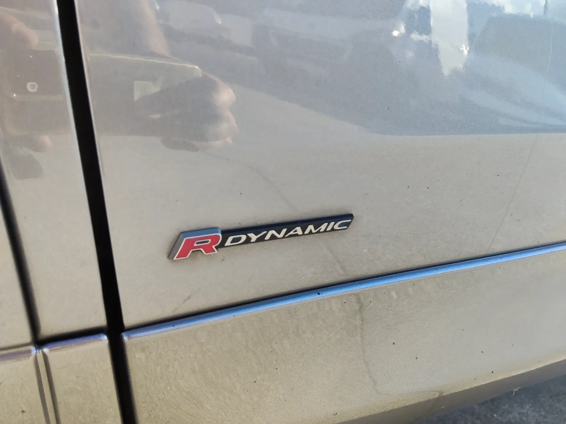 Land Rover Discovery Sport P300e AWD Dynamic SE 13