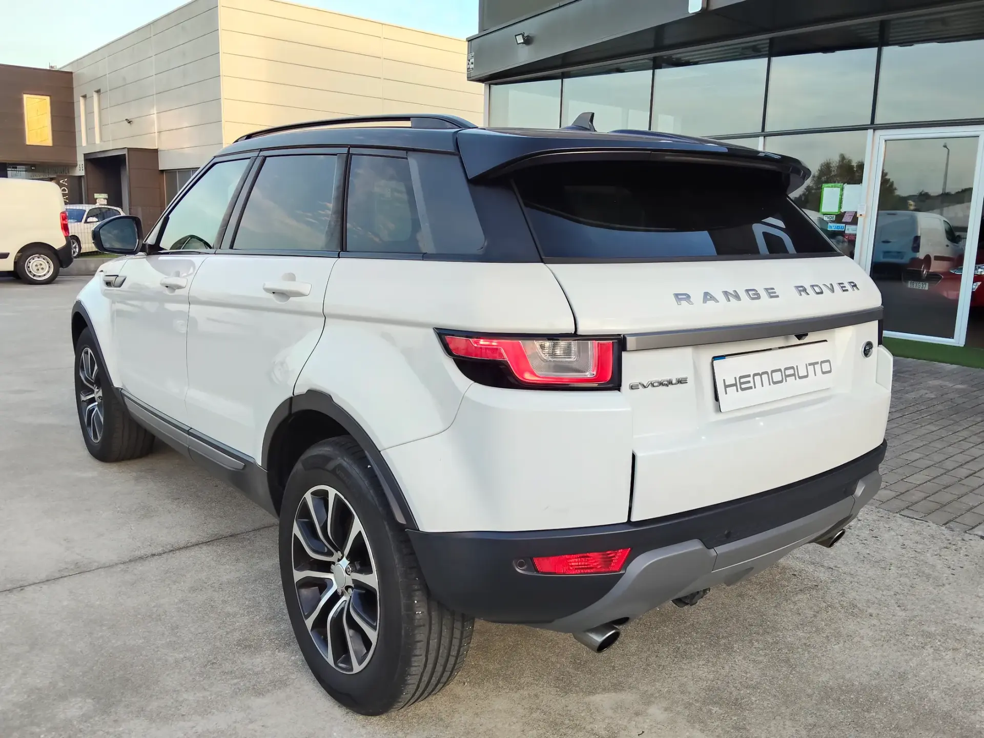 Land Rover Range Rover Evoque 2.0 TD4 HSE Dynamic Auto 10