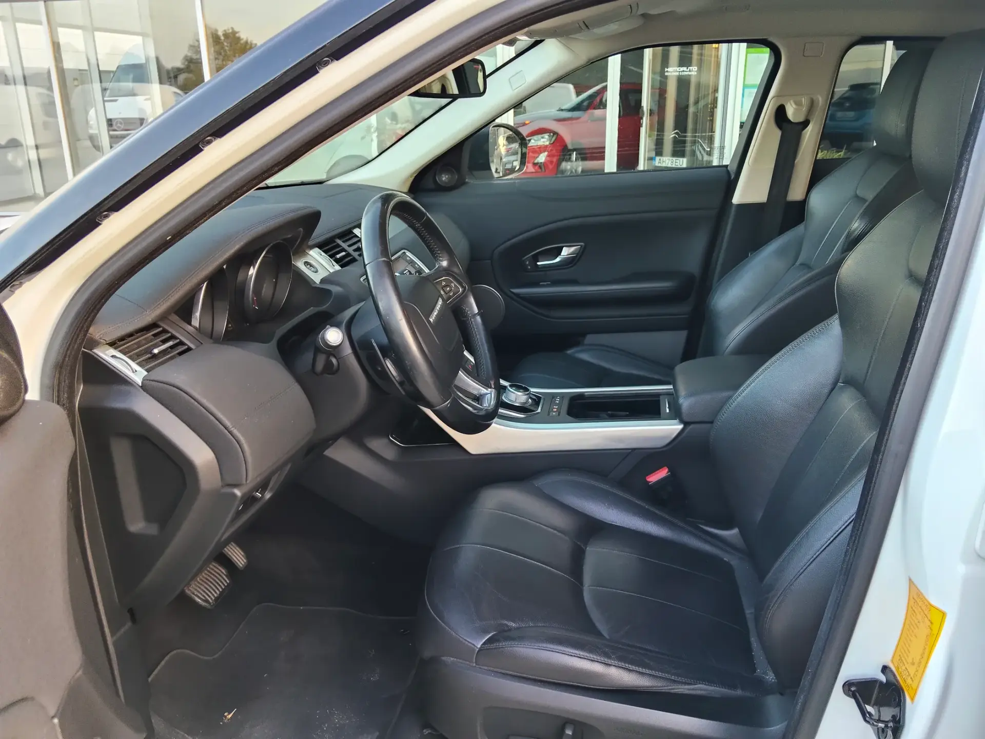 Land Rover Range Rover Evoque 2.0 TD4 HSE Dynamic Auto 12