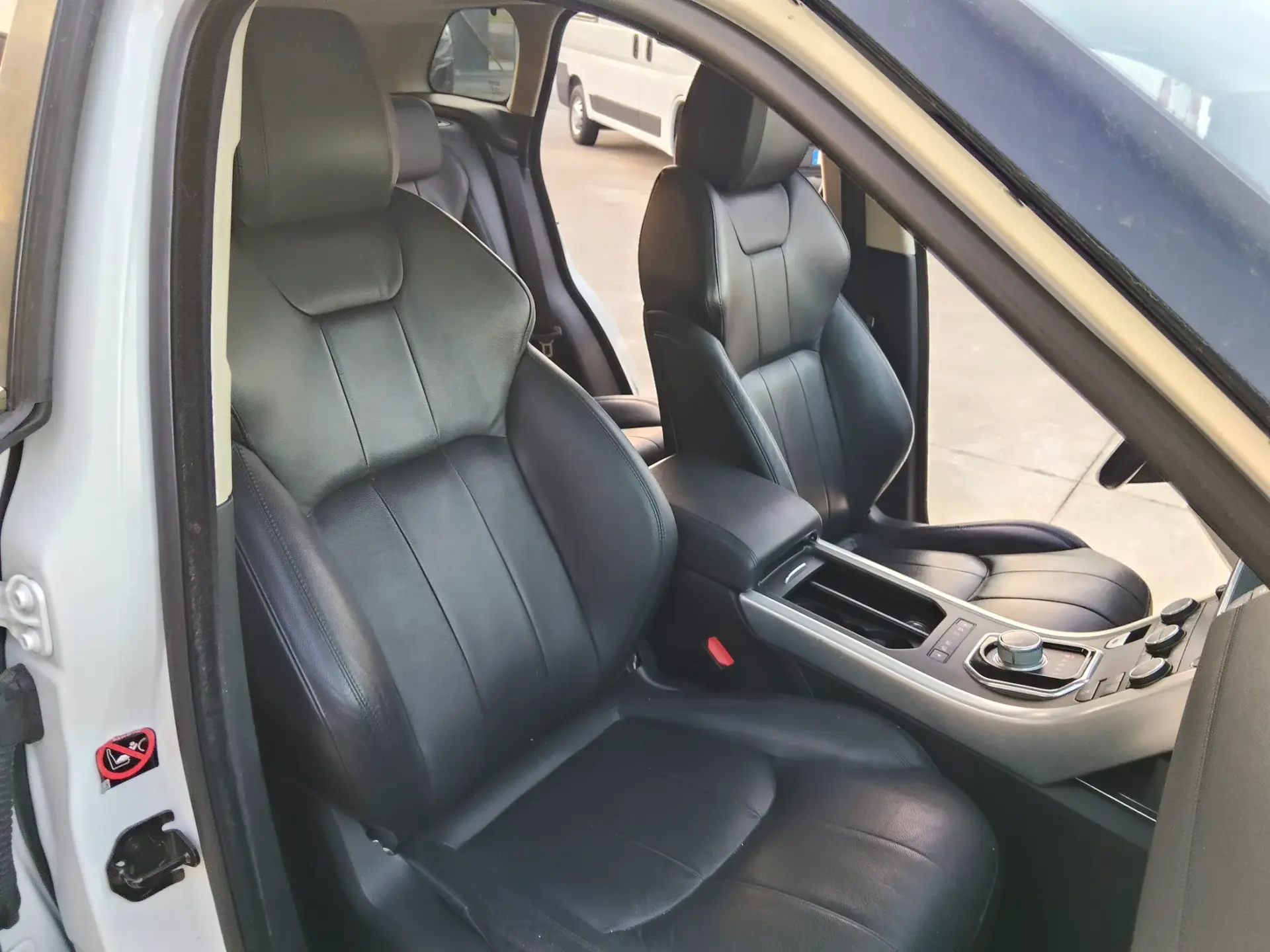 Land Rover Range Rover Evoque 2.0 TD4 HSE Dynamic Auto 24