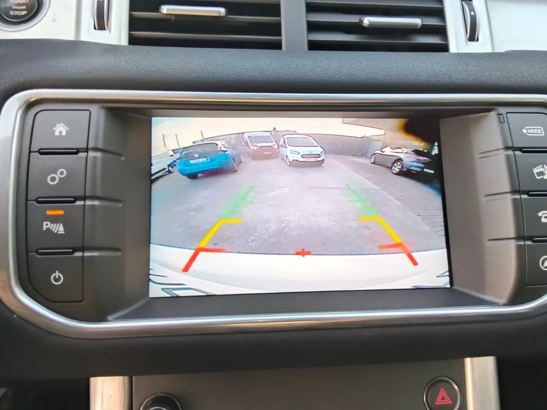 Land Rover Range Rover Evoque 2.0 TD4 HSE Dynamic Auto 30