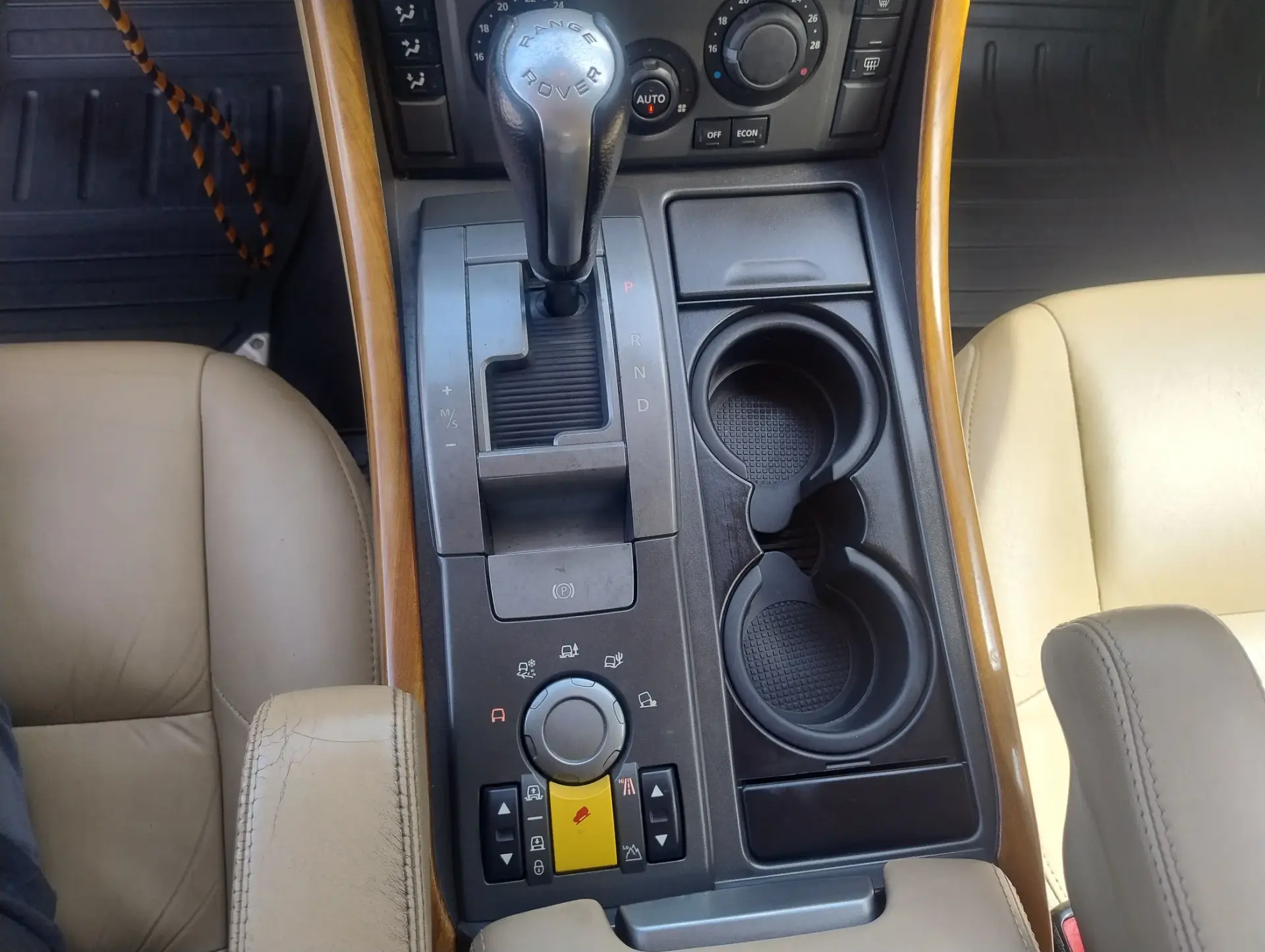 Land Rover Range Rover Sport 2.7 TDV6 HSE 28