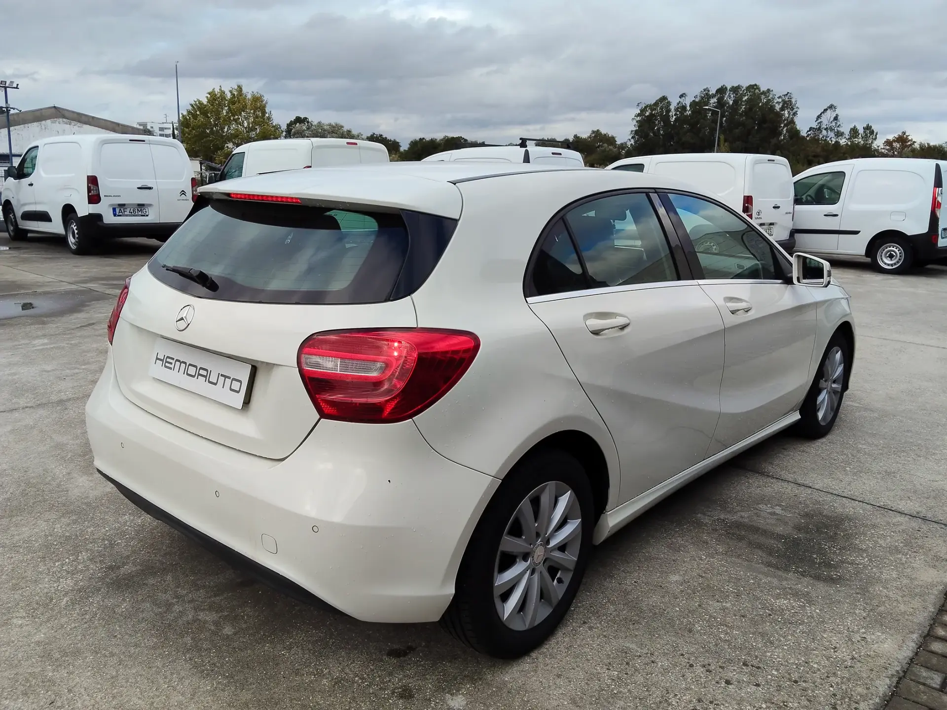 Mercedes-Benz A 180 d Urban 6