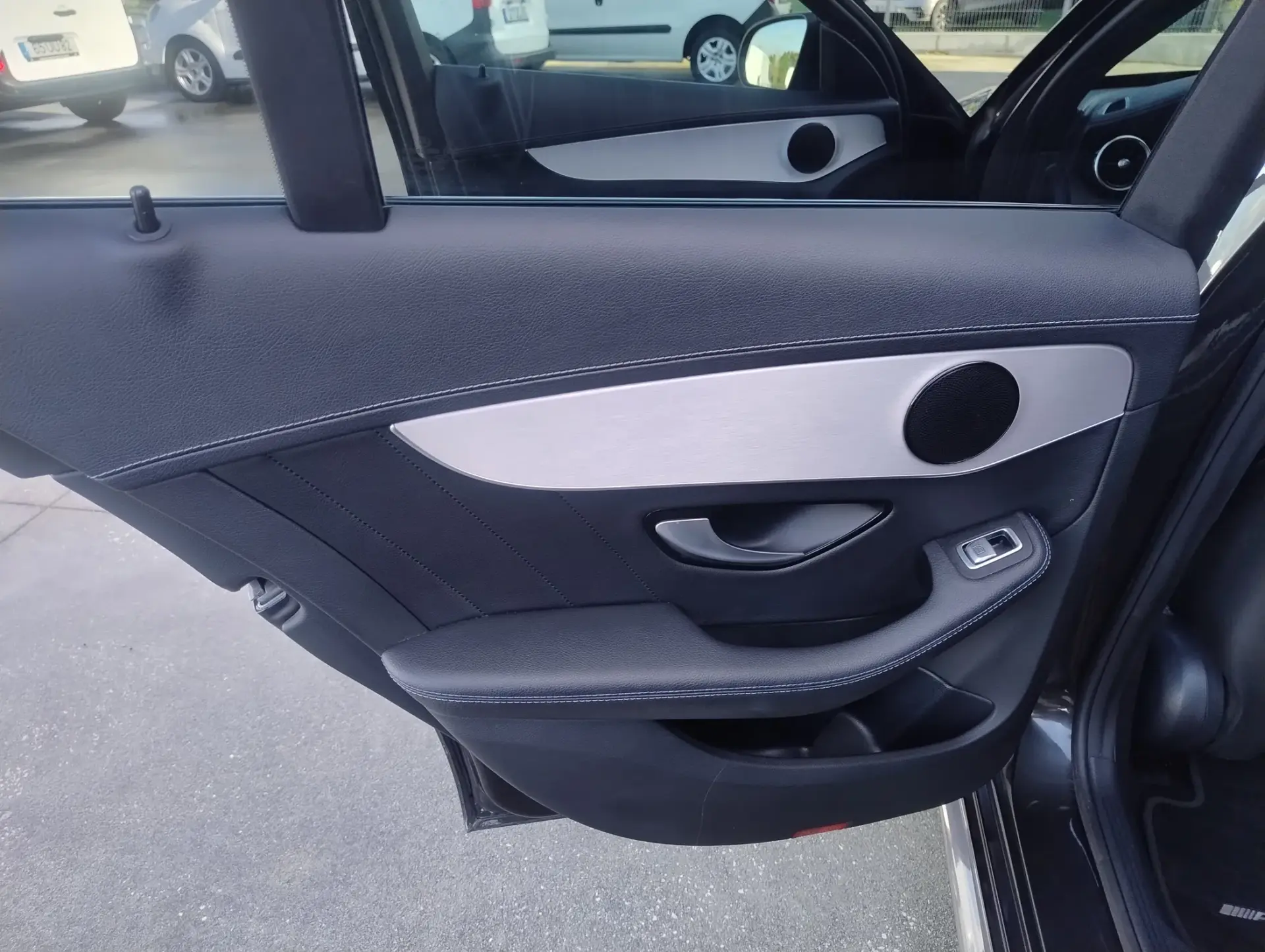 Mercedes-Benz C 300 C 300 de AMG Line 24